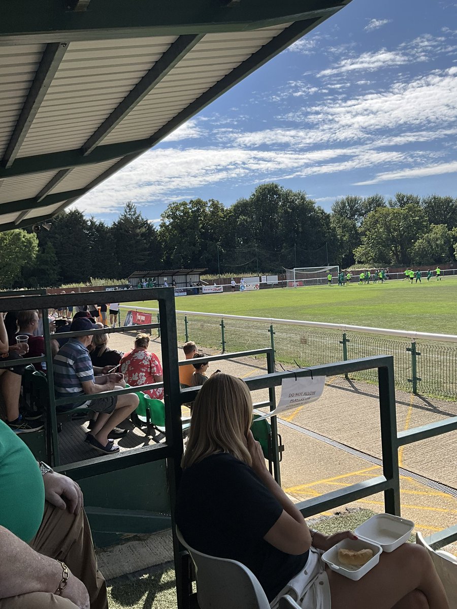 Rt Hon Alistair Burt (@alistairburtuk) on Twitter photo Excellent Bank Holiday crowd at Langford Road for Biggleswade derby Waders v FC. Decent football from both during a pretty warm first half. <a href="/Biggleswade1874/">Biggleswade Town FC</a> <a href="/BiggleswadeFc1/">Biggleswade FC</a> Excellent Bank Holiday crowd at Langford Road for Biggleswade derby Waders v FC. Decent football from both during a pretty warm first half. <a href="/Biggleswade1874/">Biggleswade Town FC</a> <a href="/BiggleswadeFc1/">Biggleswade FC</a>