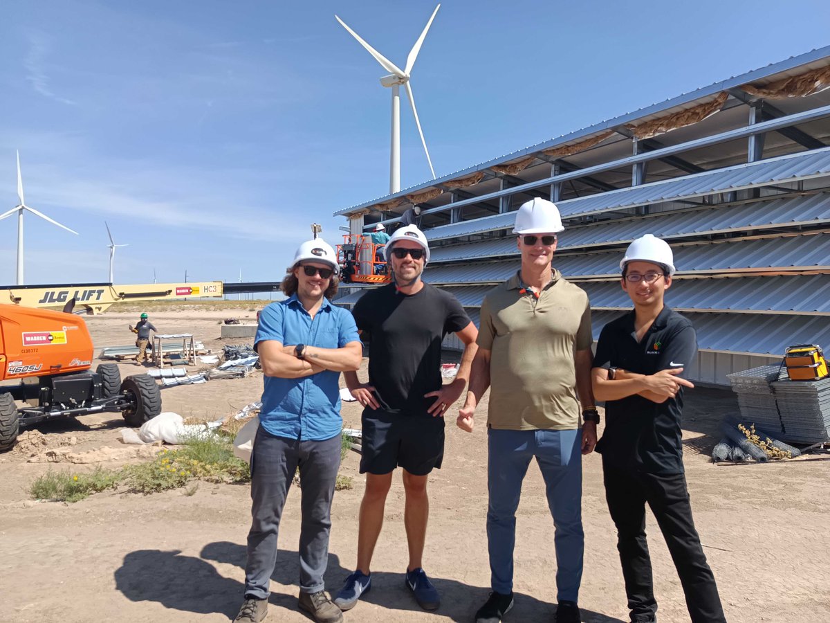 Collaboration is what makes milestones possible. 🤝

Thank you to our partners at <a href="/BlockwareTeam/">Blockware</a> for visiting Project Dorothy last week — the kind of visit that turns projects into long-term partnerships.

$SLNH $BTC