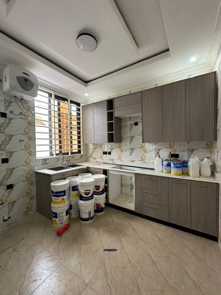 samuel_elinam's tweet image. For Sale
Newly Built 🏡 

3 Bedrooms En-suite 
Spintex 📍

Call or WhatsApp 📞 
0243019939 

Agency T&amp;amp;C apply