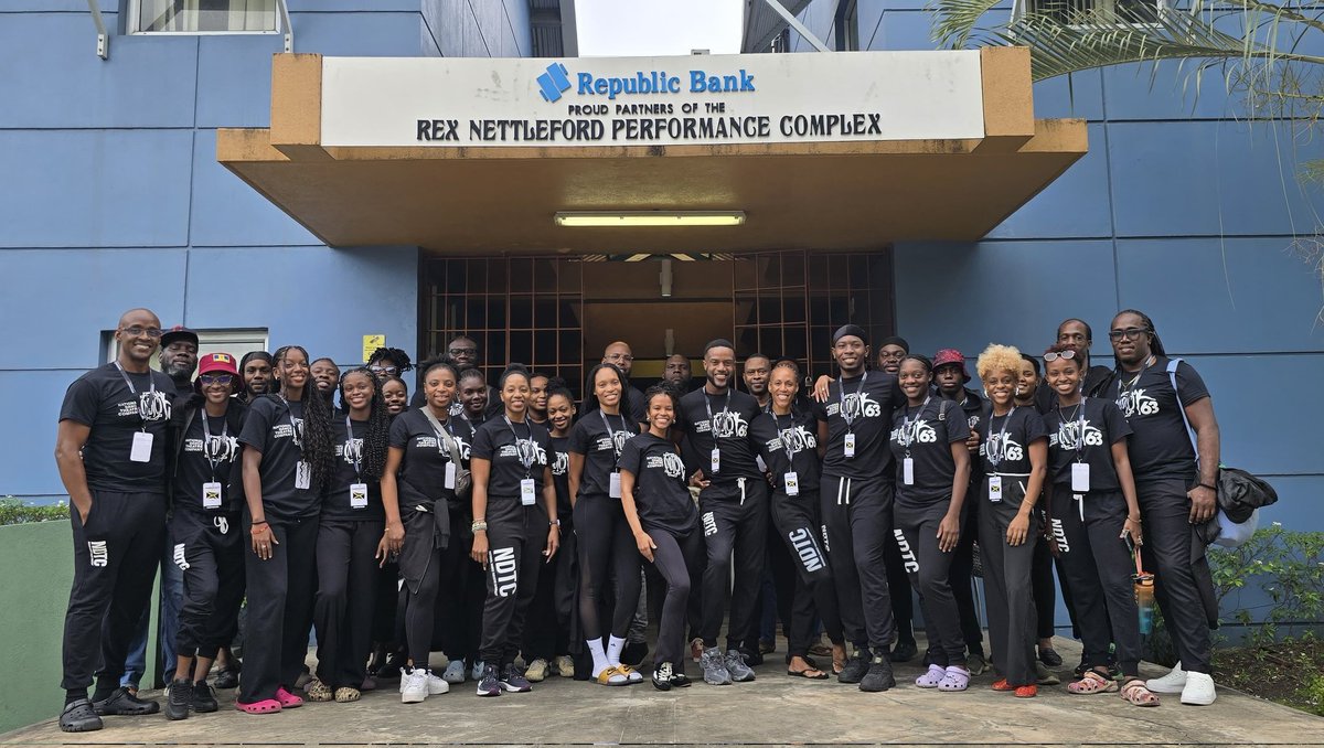 NDTCJAMAICA's tweet photo. Standing before the Rex Nettleford Performance Complex, we are poised to pay tribute to our late Artistic Director and cultural icon, Professor the Honourable Rex Nettleford.
#NDTCJamaica • #CarifestaXV • #BornOfTheRhythm • #RexNettleford • #CaribbeanCulture • #NDTC63 https://t.co/fL6hDumjBc