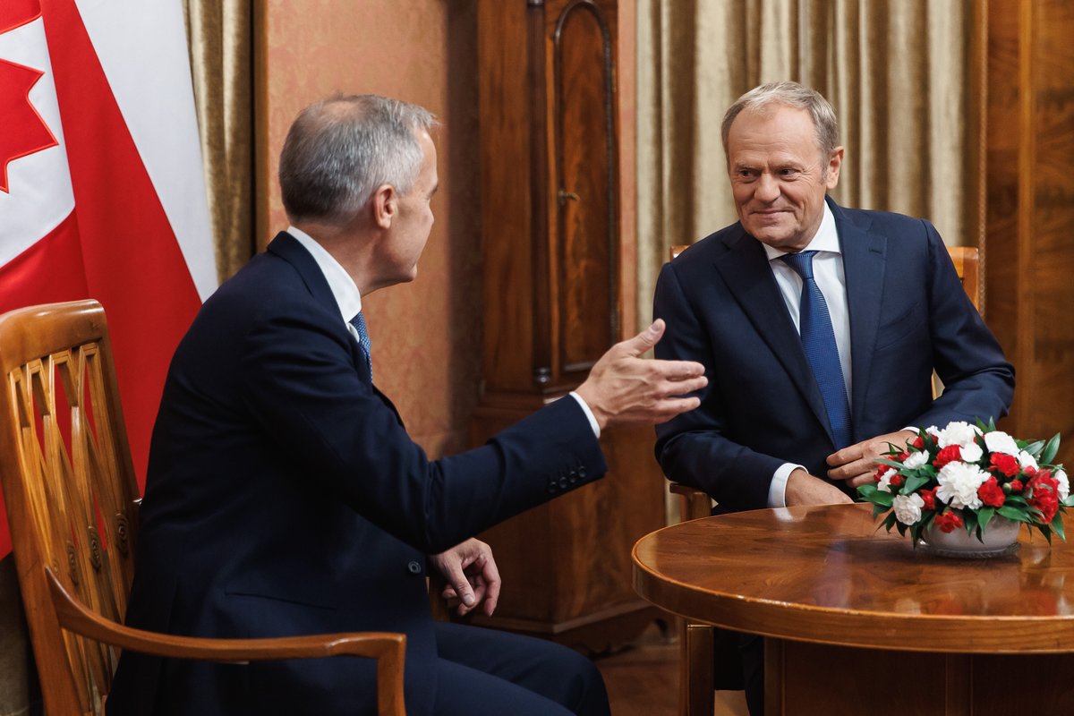 Witold Dzielski (@witolddzielski) on Twitter photo 🇵🇱🤝🇨🇦 Today in Warsaw, Prime Ministers <a href="/donaldtusk/">Donald Tusk</a> and <a href="/MarkJCarney/">Mark Carney</a> reaffirmed the strong friendship between Canada and Poland by renewing our long-term Strategic Partnership.
Built on shared history, deep contemporary cooperation, and strengthened by the vibrant 🇵🇱🤝🇨🇦 Today in Warsaw, Prime Ministers <a href="/donaldtusk/">Donald Tusk</a> and <a href="/MarkJCarney/">Mark Carney</a> reaffirmed the strong friendship between Canada and Poland by renewing our long-term Strategic Partnership.
Built on shared history, deep contemporary cooperation, and strengthened by the vibrant