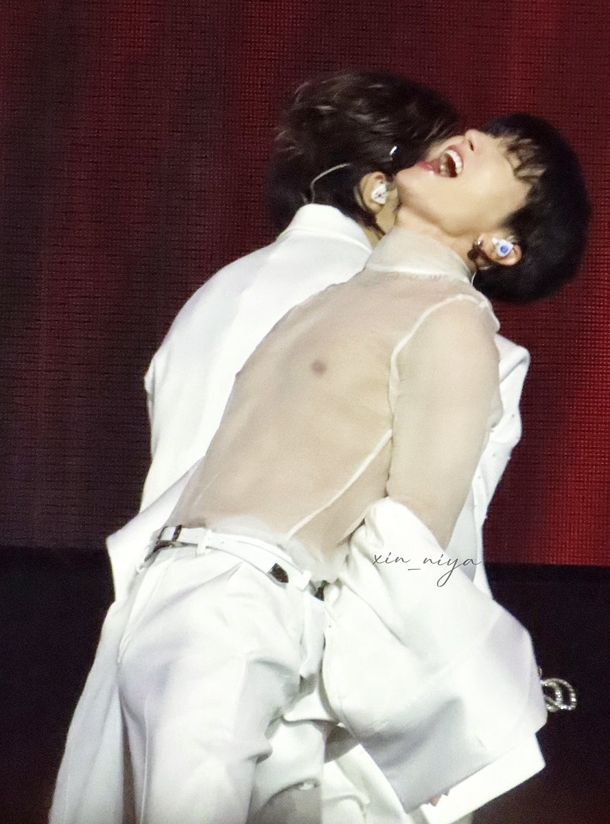 xinniya_teuk's tweet photo. #이특    ᜊ ⊹ 𝓜𝓮𝓶𝓸𝓲𝓻𝓼 ⊹ ᜊ ˖ 250823  SS10 HQ-3p

왼벽한 몸매❤️‍🔥

#SUPERJUNIOR #LEETEUK #슈퍼주니어 #이특 #イトゥク #利特 @SJofficial @special1004 https://t.co/7uni6HVYnb