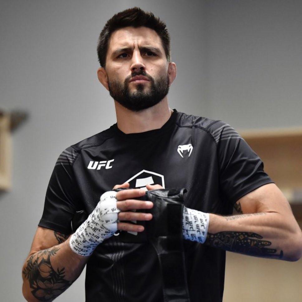 DovySimuMMA's tweet image. the streets will never forget carlos condit