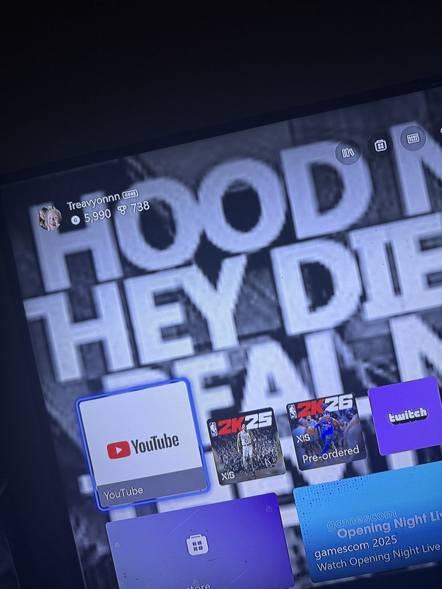 NBA 2K26 Superstar Edition Giveaway 🎉
($100 USD sent to you)
To enter: 
*Must be following <a href="/treavyon/">👨🏾‍💻</a> 
*Like + RT this tweet ❤️ + ♻️ 
*Comment your platform of choice 🎮
Winner announced drop day  🚨