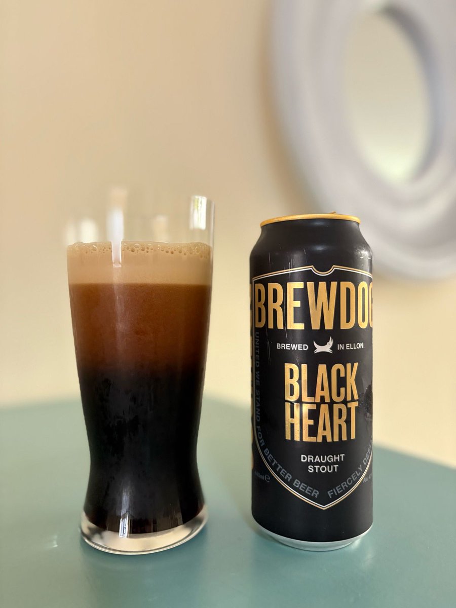 Cervecitas de fin de semana para arrancar con todo. Probamos algunas de <a href="/OtherHalfNYC/">Other Half Brewing</a> #EvilTwinNYC <a href="/EQBrewery/">Equilibrium Brewery</a> <a href="/BrewDog/">BrewDog</a> 

#Frigus #beer #cerveza #craftbeer #beerme #beerlover #beertime #BrothelHB #drinkbeer #drinks #artesanal #bier #birra #weekend