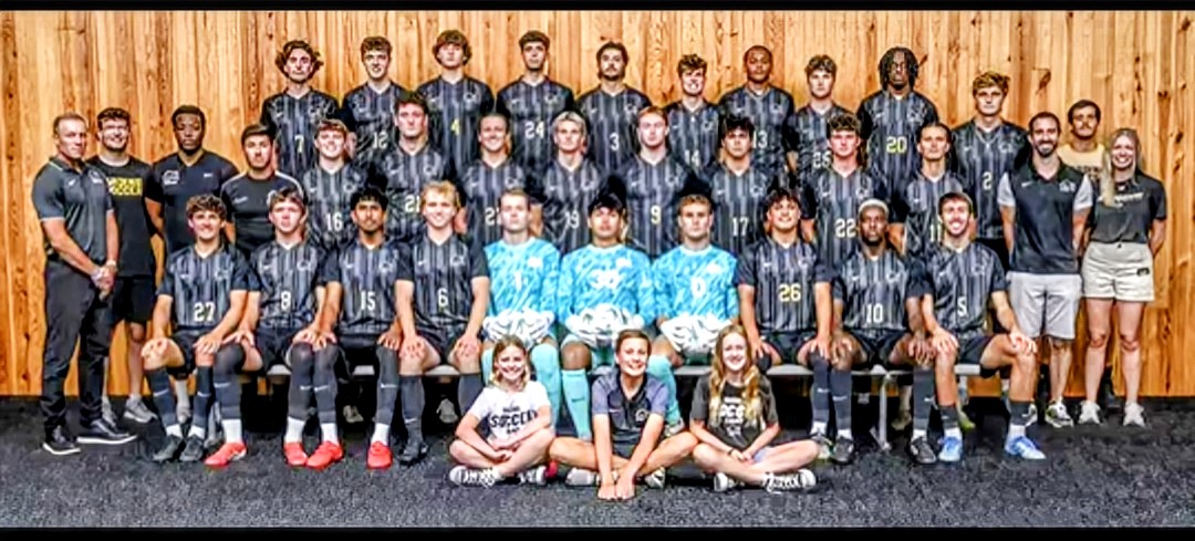 #Family ⚽️ <a href="/Harding_MSoc/">Harding Men's Soccer</a> 🦬
<a href="/HardingSports/">Harding Sports</a>  <a href="/HardingU/">Harding University</a>