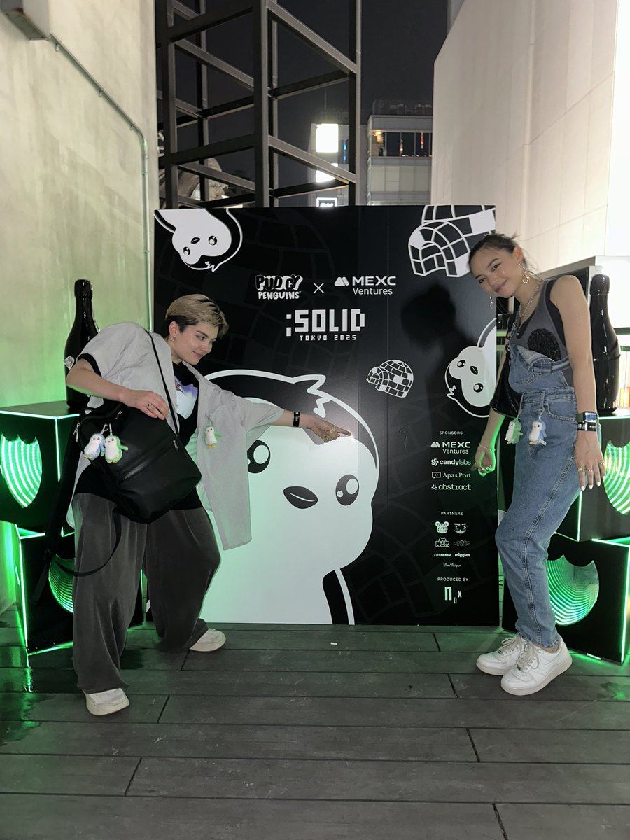 With <a href="/web3queer/">Sora🌙🗼</a> at the <a href="/pudgypenguins/">Pudgy Penguins</a> @mexc event ✳️

Peep the <a href="/ApasPort_Web3/">Apas Port</a> sponsor! 👀✨