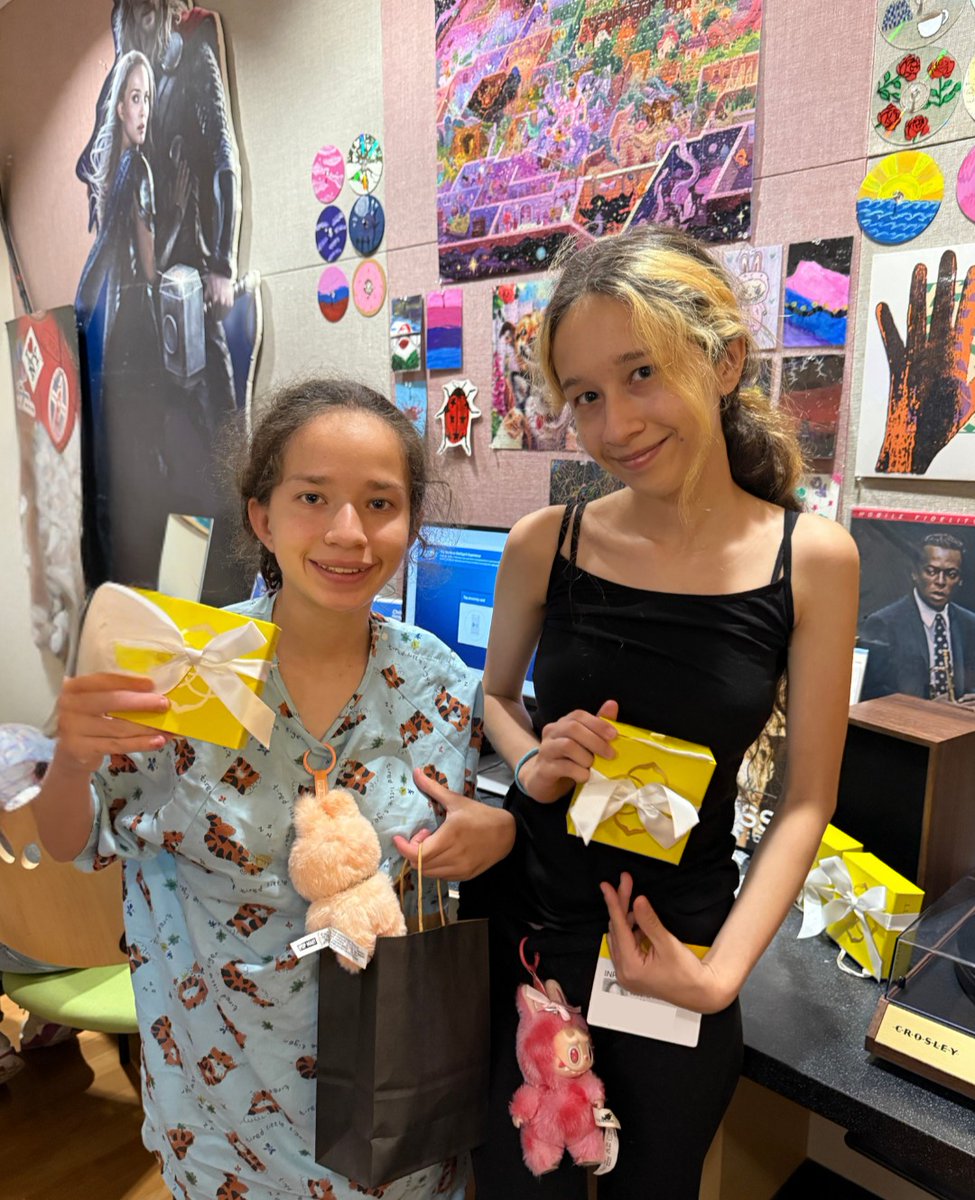 Children's Hospital LA tweet media