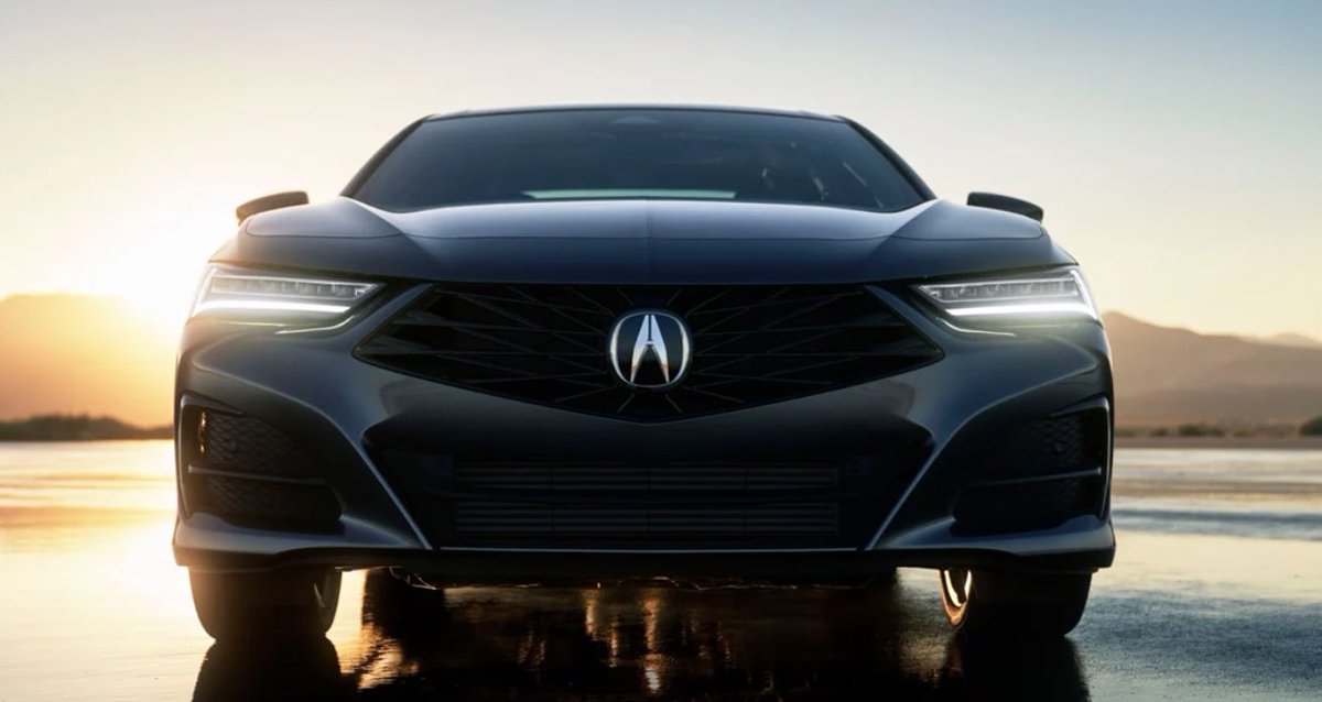 Athletic exterior with a bold front fascia and Jewel Eye LED headlights.

#acuratlx #acura #sedangoals #piazzaautogroup