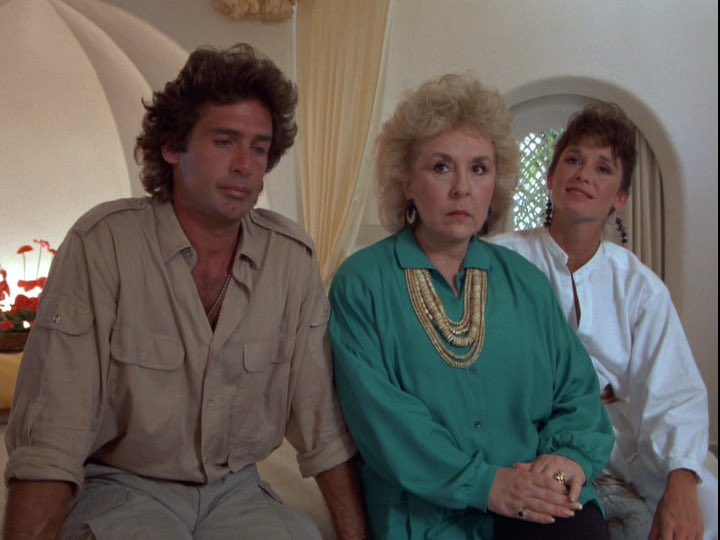 Jack Scalia as Tony, Doris Roberts as Mildred and Stephanie Zimbalist as Laura Holt in Mexico on Remington Steele, season 5.