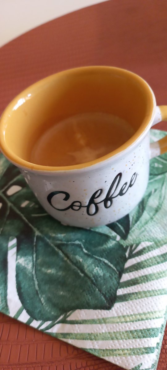 SabrinadP1's tweet image. Andato! 
#1giorno 🦋
#FullTime 📚
#AtWork ☕️