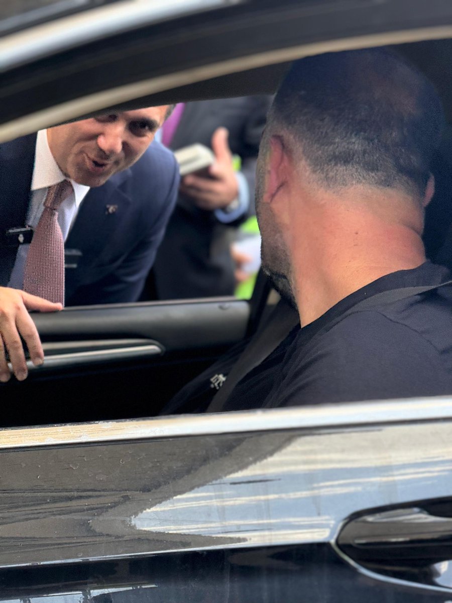 Avrupalı Türklerin Türkiye ile bağı sadece hukuki değil, aynı zamanda sarsılmaz bir gönül bağıdır. 🇹🇷

Bu hakikati güçlü bir şekilde ortaya koyan Sn. <a href="/SirakayaZafer/">Zafer Sırakaya 🇹🇷</a>'e ve yurt dışındaki vatandaşlarımızın daima yanında duran Cumhurbaşkanımız Sn. <a href="/RTErdogan/">Recep Tayyip Erdoğan</a>’a teşekkür ediyoruz.