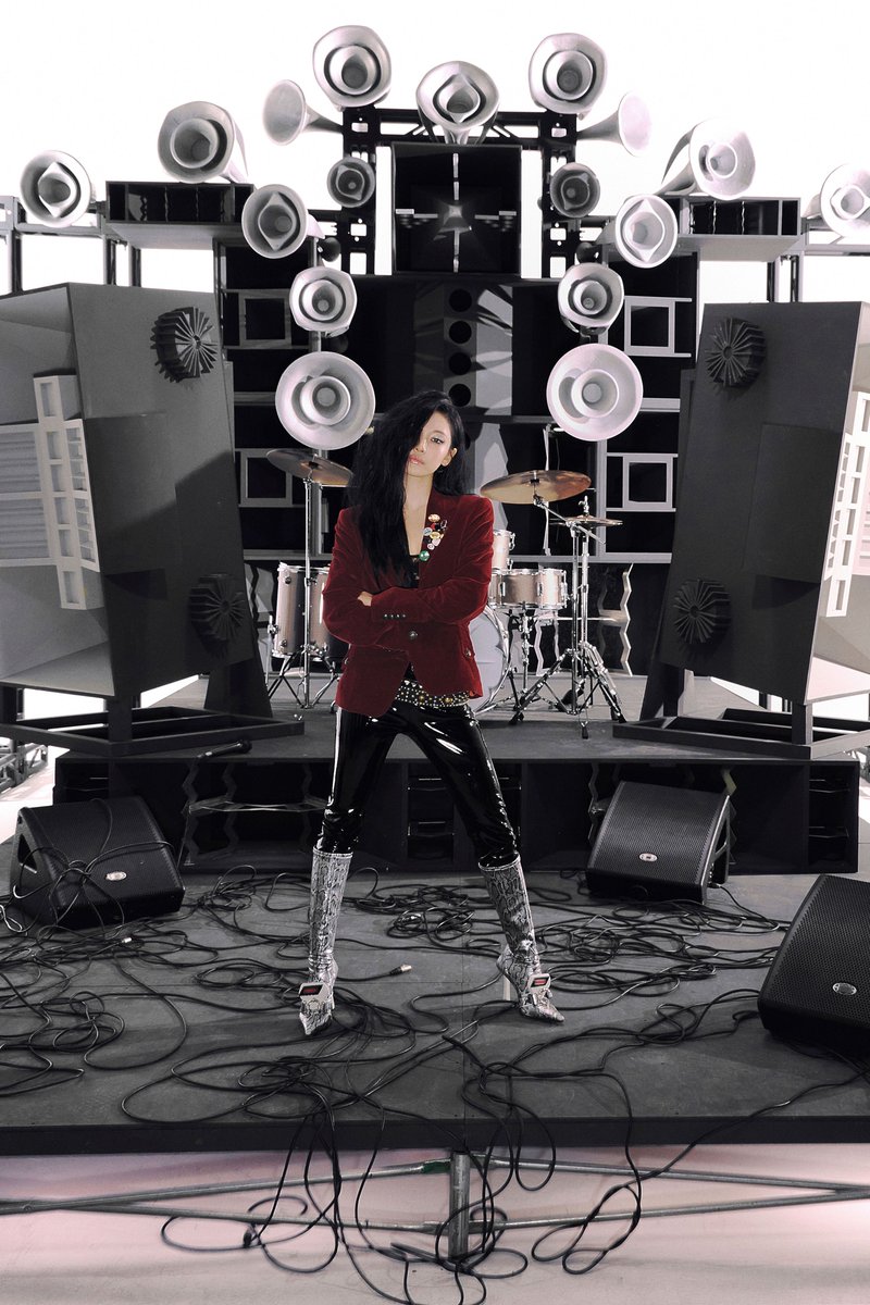 aespa_official's tweet image. aespa 에스파 'Rich Man' ENERGY #NINGNING

aespa 에스파 The 6th Mini Album 〖Rich Man〗 
➫ 2025.09.05 1PM (KST) / 12AM (EDT)

🔗 aespa.com   
💿 aespa.lnk.to/RichMan

#aespa #æspa #에스파 
#NINGNING #닝닝 
#RichMan #aespaRichMan