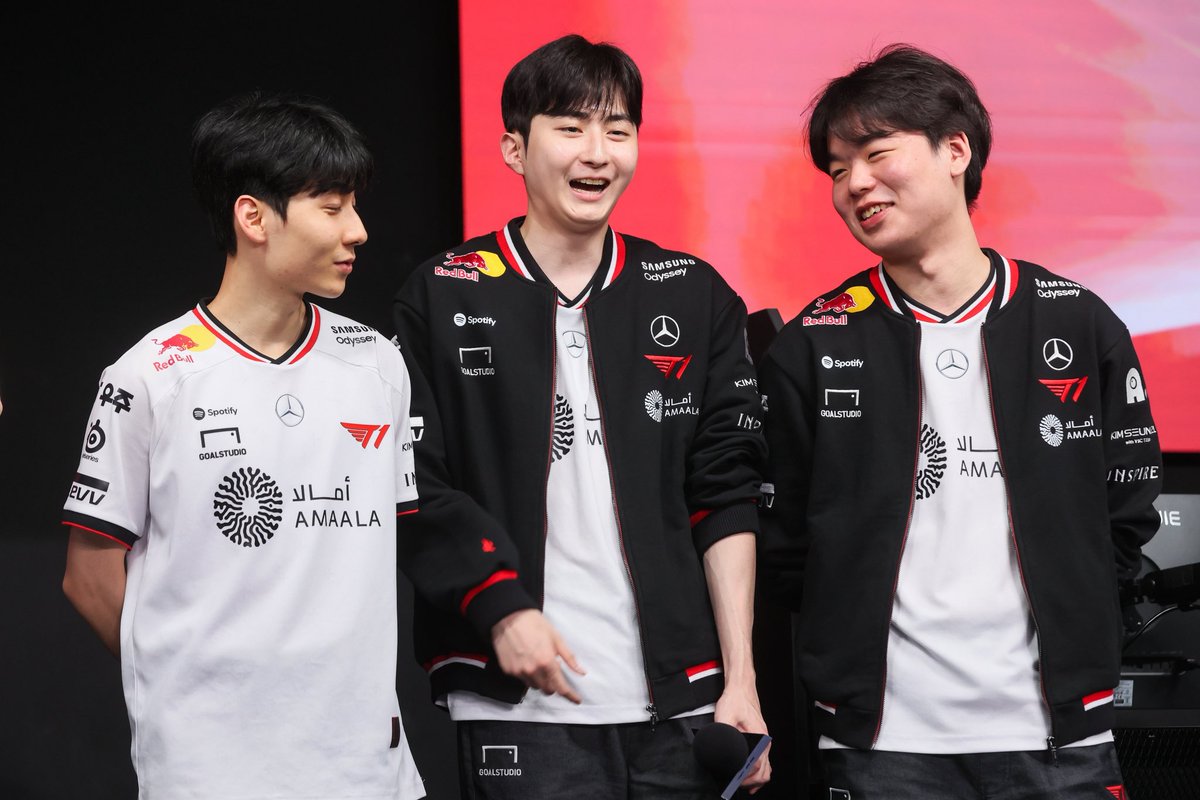 smash12_'s tweet image. 요즘 넘 든든한 3인방🥹
#vincenzo #guti #smash