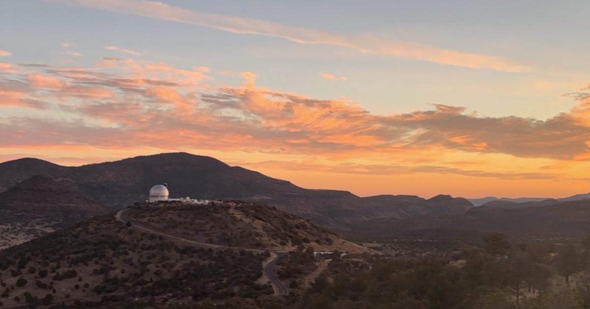 🍎  📓  🔭  Welcome back, Longhorns!

There is nothing like the start of another school year.
We hope everyone is excited to experience the fullness of this special time, embarking on another semester filled with possibility!

#WhatStartsHere