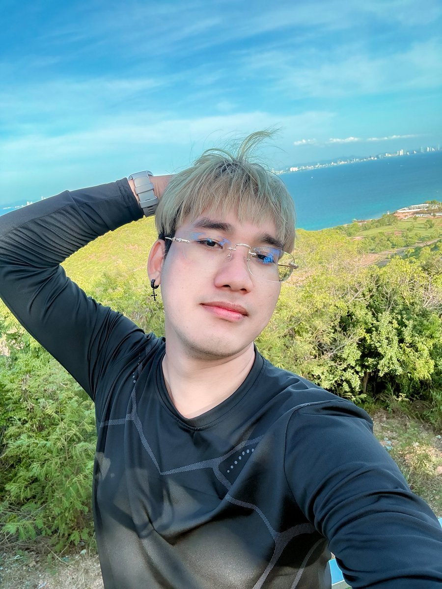 KhaethMa's tweet photo. 🌳🦋 #นนทบุรี #บางใหญ่ #เกาะล้าน #ทะเล https://t.co/UWtSzURtiP