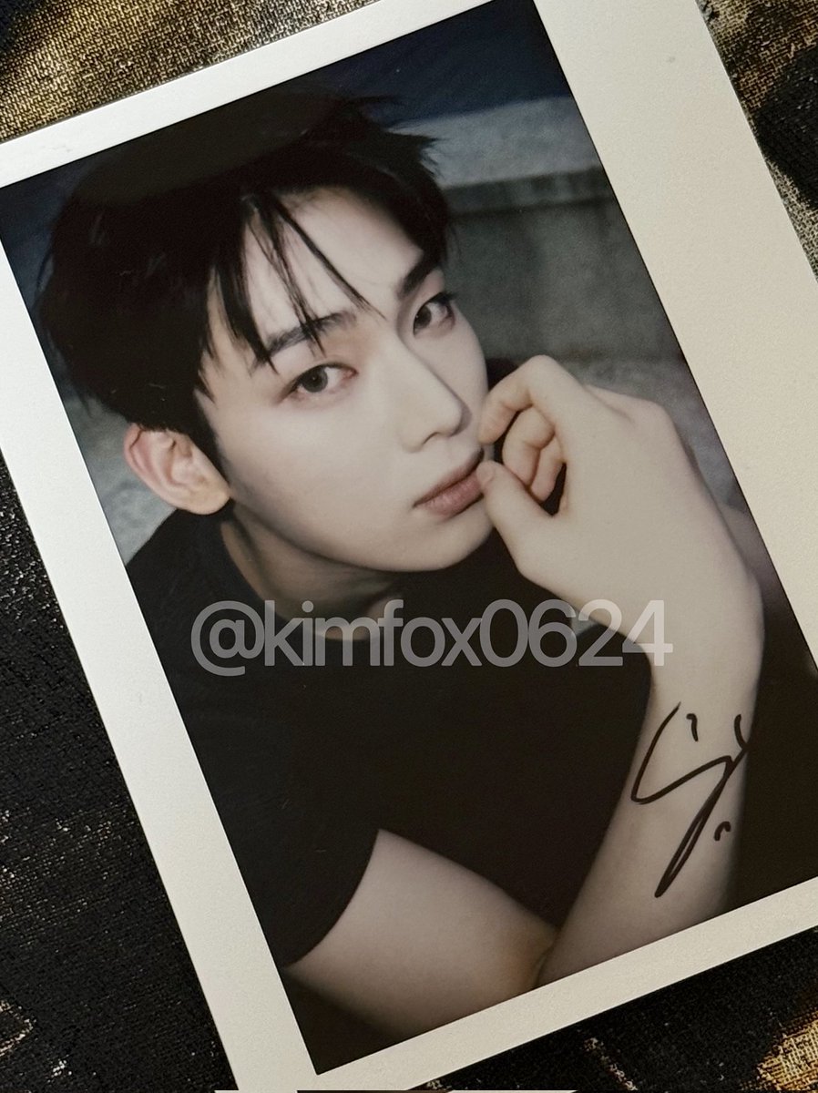 หล่อจนท้อจริงๆ ไม่รู้จะบรรยายออกมายังไง