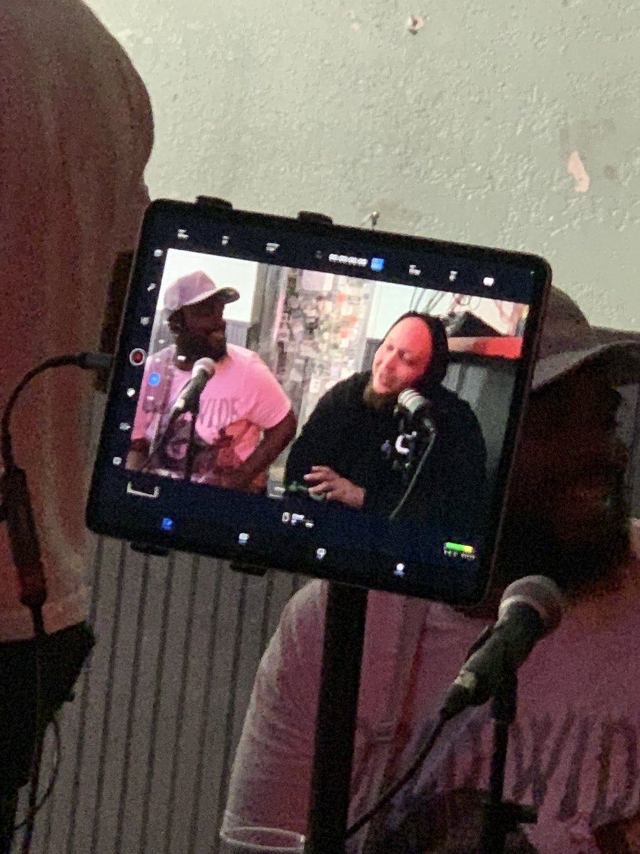 DreThaHitman409's tweet image. I been going with the flow all year 
And believe me it’s wavy af 
#godflow #wolfdog