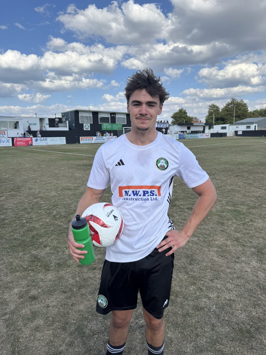 CPD Y Rhyl 1879 official tweet media