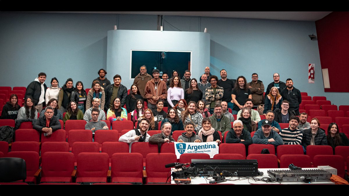 AESorg's tweet image. The AES Argentina Section recently held their first #Audio, #Acoustics, &amp;amp; #MusicProduction Gathering at the Médano Cultural Center in General Pico covering topics such as sound production, audiovisual recording, and foley.

#AESorg #AudioEngineering #AESStudents
