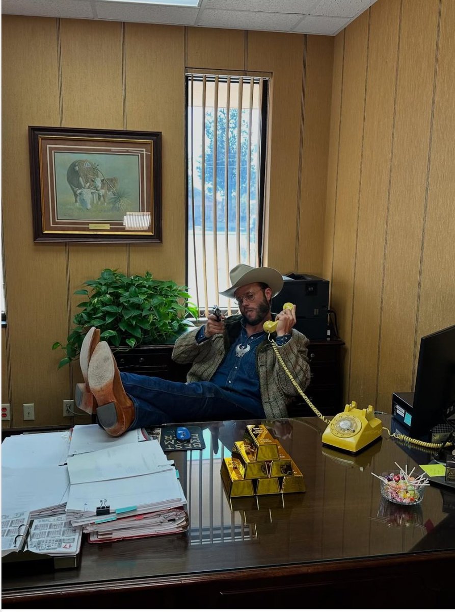 After defending Beyoncé from attacks from the country community, Charley Crockettn says he won't apologize for the comments despite suffering hate

"Black music made me. I will not apologize. Raised by a single mama. I am not ashamed. Many men have tried to destroy me. I will not