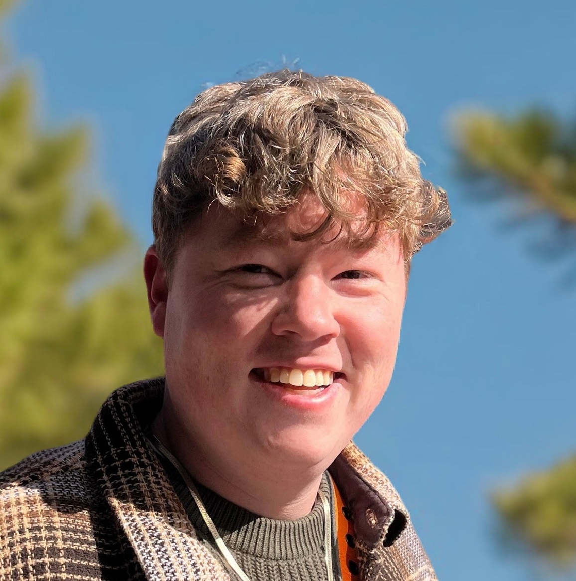 Massachusetts Review tweet media