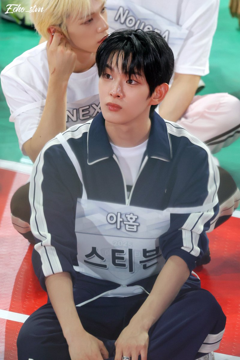 250825

#STEVEN #스티븐 #STVN
#AHOF #아홉