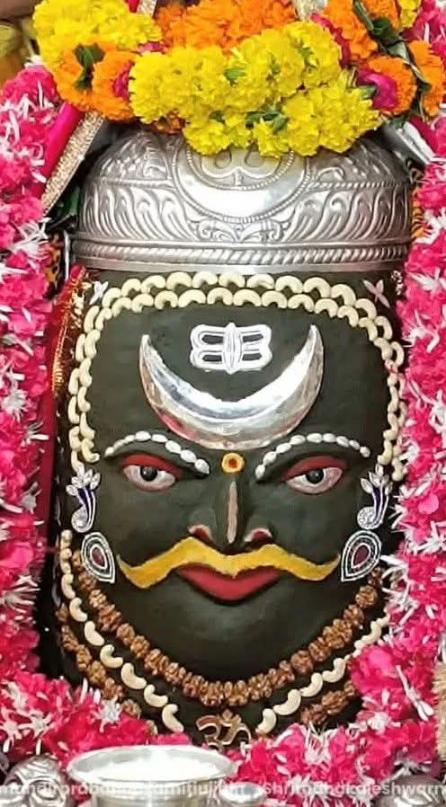 Miss_neha123's tweet image. 🚩🌹🌺 श्री महाकालेश्वर ज्योतिर्लिंग उज्जैन का आज संध्या दिव्य आरती श्रृंगार दर्शन सोम भाद्रपद शुक्ल द्वितीया २०८२, तदनुसार २५ अगस्त २०२५ 🌺🌹🚩

#pmmodidegree #ssc_protest
#antidoteShaannonk