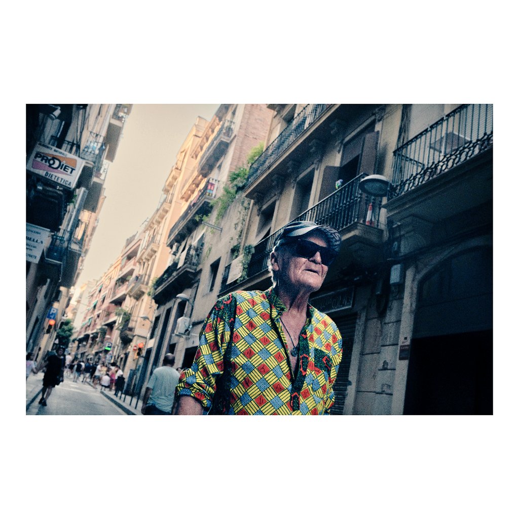 agui_foto's tweet image. 15/08/2025
#barcelonacity #streetsofbarcelona #bcnlovers #barcelonastreets #BCNphotography #fuji
#fujixseries #streetphotography #fotografiacallejera #fotografiadecalle #agui_foto