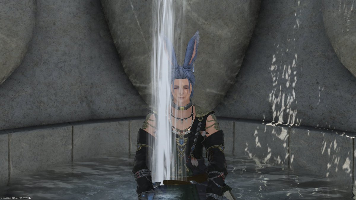 滝行
ちょっとずれた
#FF14 
#FF14フレンド募集中