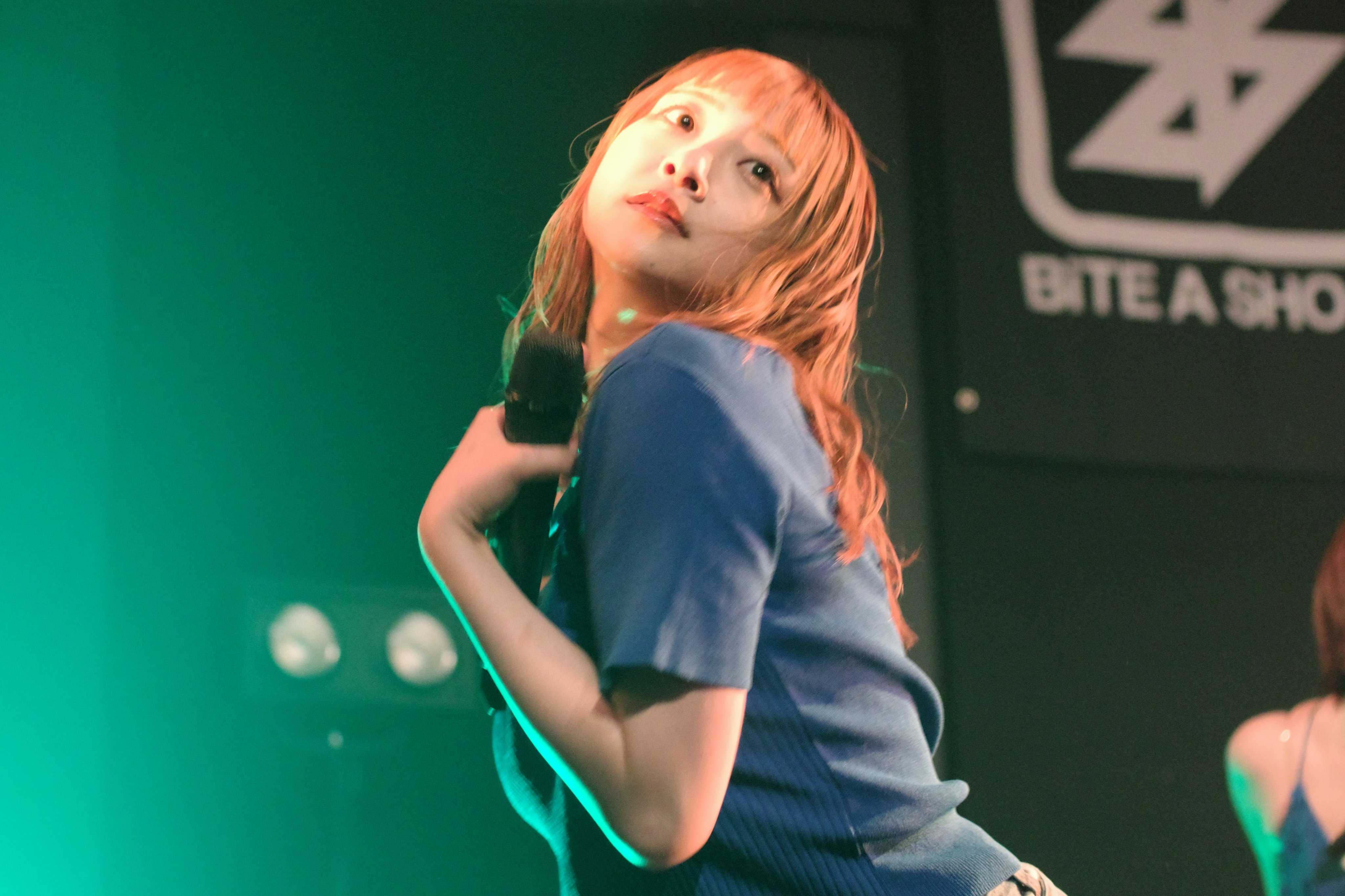 りくのりりっく ERIKA | 🎸🩷✨ 1/10 3周年ワンマンVIPチケット特典のアクスタ