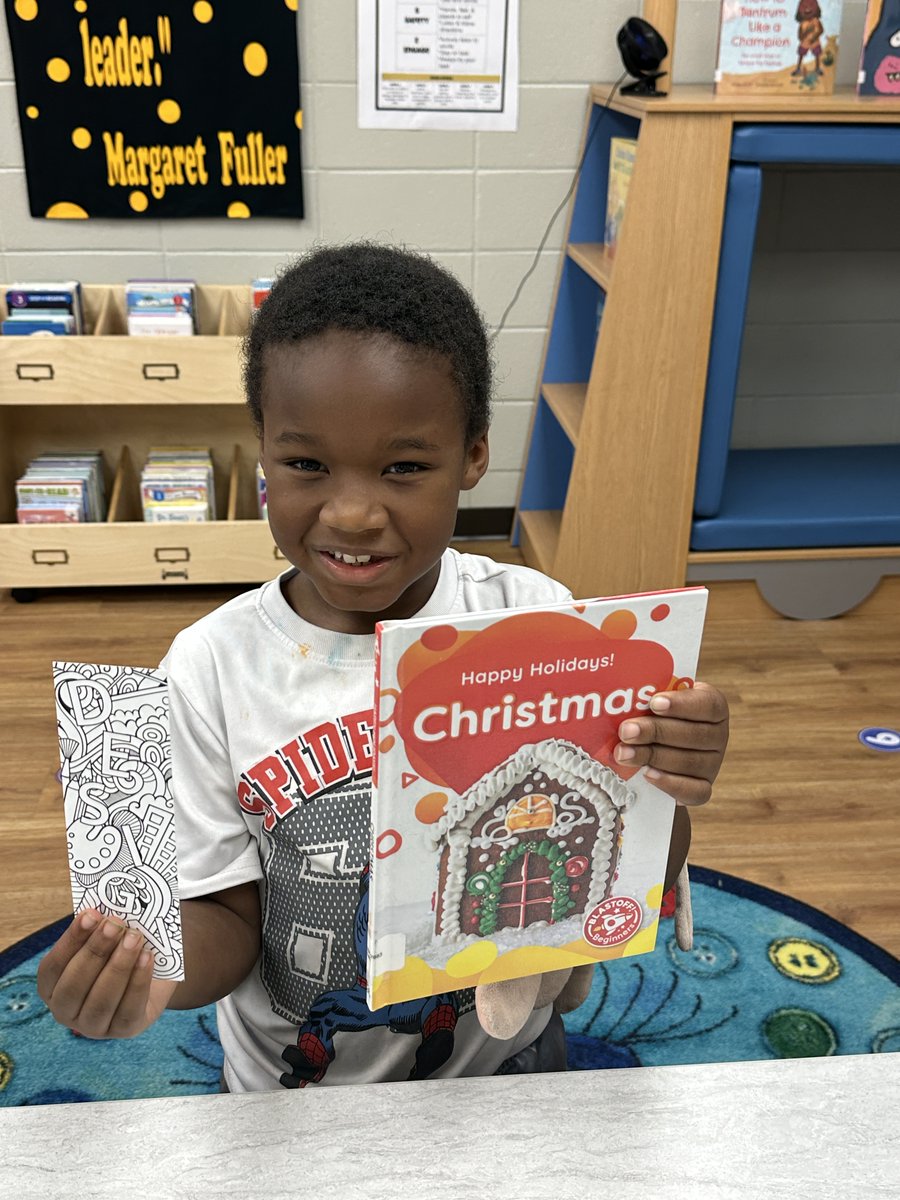 NettletonSTEAMe's tweet image. What&apos;s the best part of library class?? Checking out library books, of course!! This week students are learning all about how to pick the &quot;just right&quot; book. Mrs. Thornton&apos;s 2nd Grade students made some great choices!! 🖤💛
#STEAMe #SpecialClassSpotlight #JustRightBook