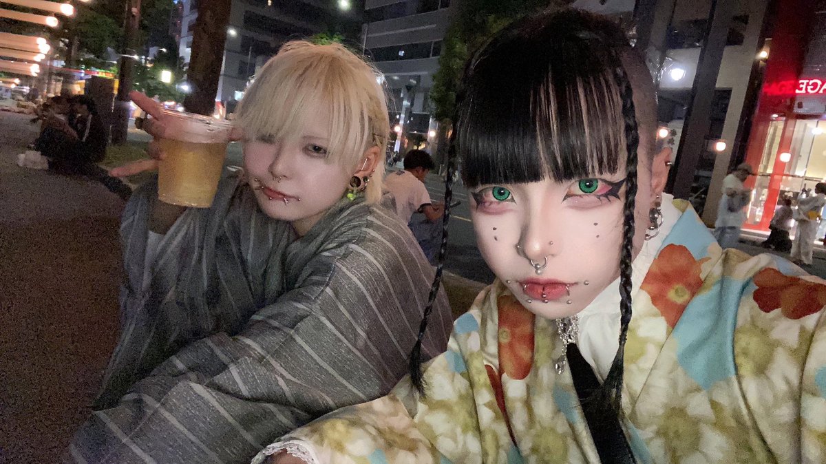 空 気 圧 hPa tweet media