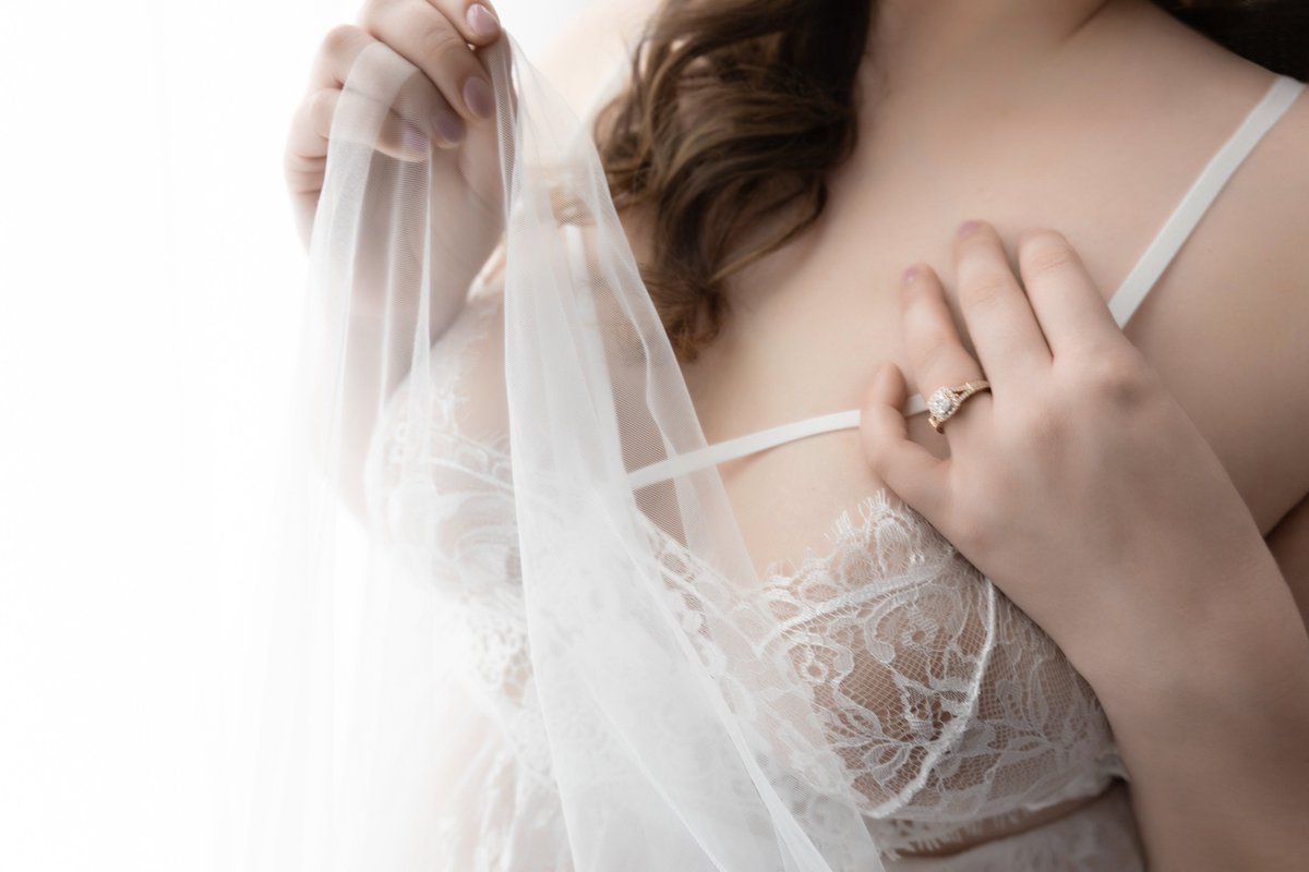 boudoir_chicago's tweet photo. Your softness is not weakness. It's power in disguise.
#ChicagoBoudoir #EmpoweredFeminine #ConfidenceIsSexy #BoudoirSession https://t.co/C3ZBhnedVM