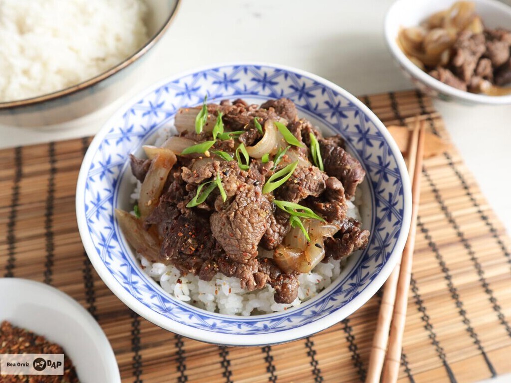 Cómo hacer gyudon casero: el donburi de ternera más tradicional de Japón

➡️ directoalpaladar.com/recetas-de-car…