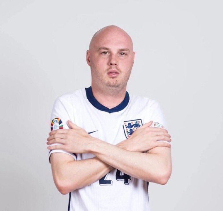 🚨 FPL CRISIS? Palmer &amp; Saka OUT!

Who's the must-have midfield replacement for GW3?

Time to pivot! Here are 5 data-backed midfielder replacements for your FPL team 👇