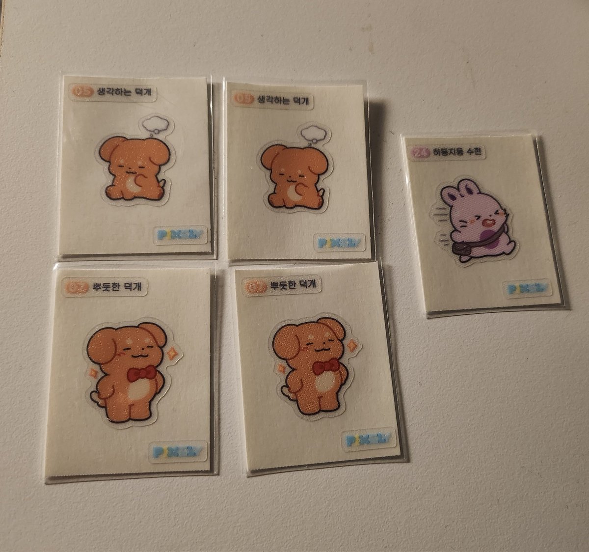 hepta1010's tweet photo. #픽셀리빵_교환
두번째 사진 띠부실로 형광펜 표시 없는 띠부실 &amp; 9번 졸린 각별 구합니다!

gs,cu 반택 교환 혹은 직거래 선호합니다! https://t.co/MZzF7b6UVU