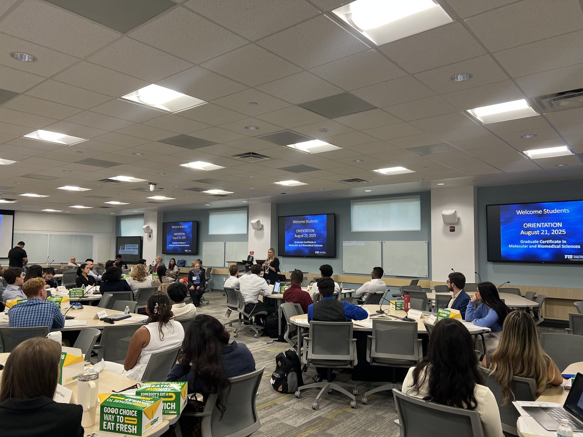 FIUMedicine's tweet image. A warm welcome to the Graduate Certificate in Molecular and Biomedical Sciences 2026 cohort,which starts classes this week.🐾👏   The program is uniquely designed to boost students&apos; qualifications for medical and PA school.
#FIUMed #GCP