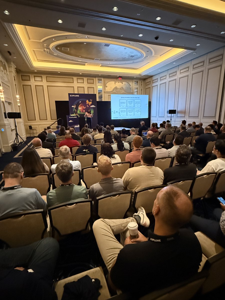 VMwareTanzu's tweet image. It’s here! The #SpringOne Spotlight is underway at #VMwareExplore 2025. Can’t wait to share updates on #Spring &amp;amp; #VMwareTanzu and most importantly, to connect with the community. If you&apos;re in Las Vegas this week, come and say hello.