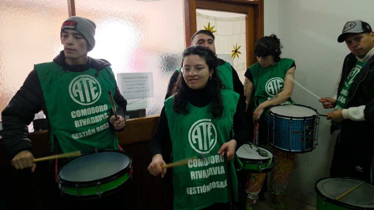 #Comodoro ATE tomo las instalaciones de Supervision de Escuelas

📌 El Gremio estatal se encuentra  con paro por tiempo indeterminado.