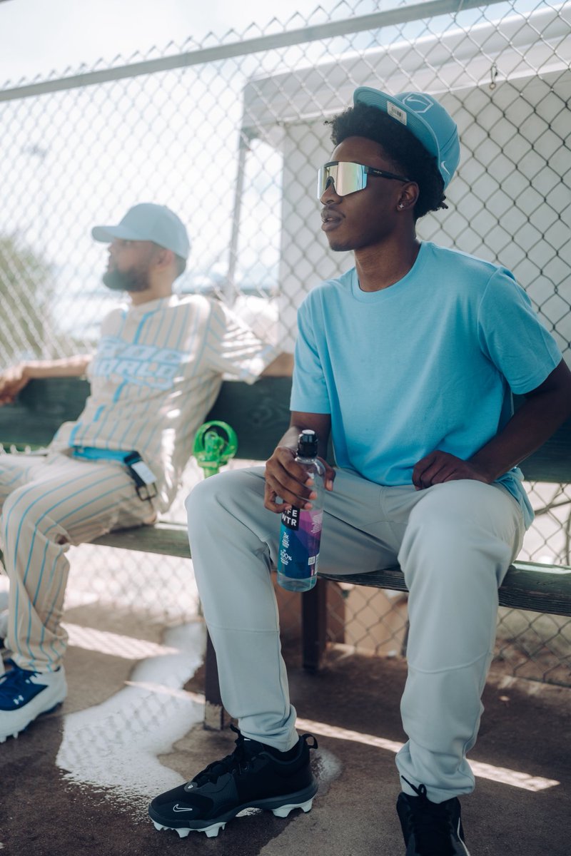 cantbmauri's tweet photo. Put me in coach! 🏆

📸: @king_ipi @_krisbarnes https://t.co/aj7qGahQo4