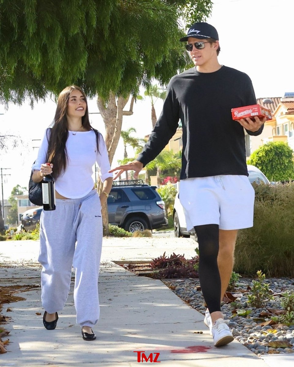 TMZ's tweet image. 🤩 Madison Beer and NFL QB Justin Herbert Further Fuel Romance Rumors After Casual Link Up at a Friend's Pad tmz.me/l88eETh