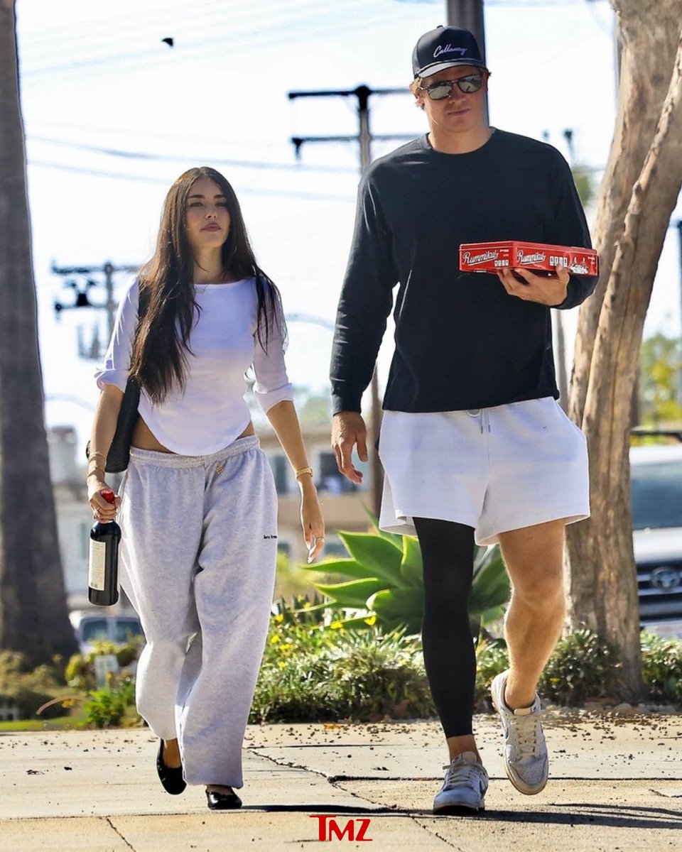 TMZ's tweet image. 🤩 Madison Beer and NFL QB Justin Herbert Further Fuel Romance Rumors After Casual Link Up at a Friend's Pad tmz.me/l88eETh