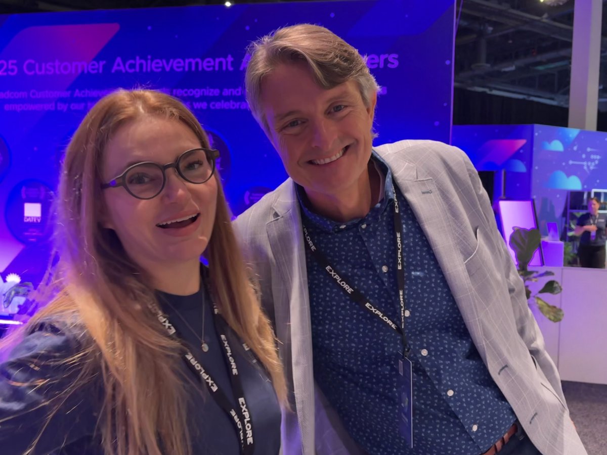 🎉 Welcome to #VMwareExplore - now officially underway! 👋 

Be sure to make your way to The VMware Communities Lounge in The Hub - No appointment needed! 

We'll talk #VMUG #vExperts #vmwarecode #VMUG - or just say HI! 
See you soon.
