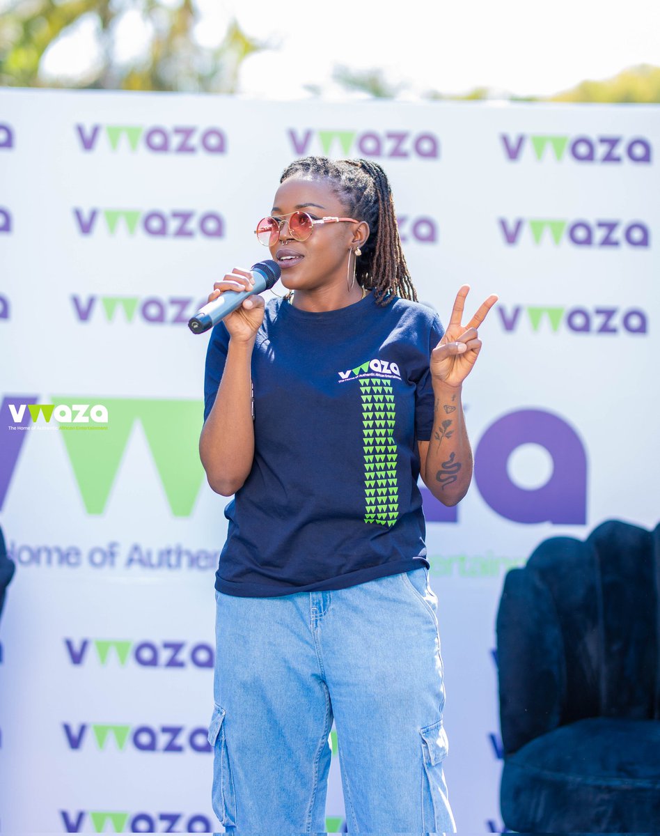 Kimofdiamonds's tweet photo. Sharing the gospel of music business &amp; intellectual property at @VwazaMultimedia Showcase last Saturday ✨️ 

A beautiful time was had - the talent was a LOT &amp; not enough time! 🤯

We're coming to a city near you - stay locked in for updates!! https://t.co/y8HHcLVnz8