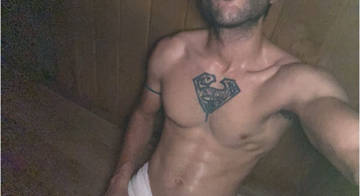 DannyLongZaddy's tweet image. Back again who’s hungry for more? 

#GayTwitter #FacelessGay #ThirstTrap