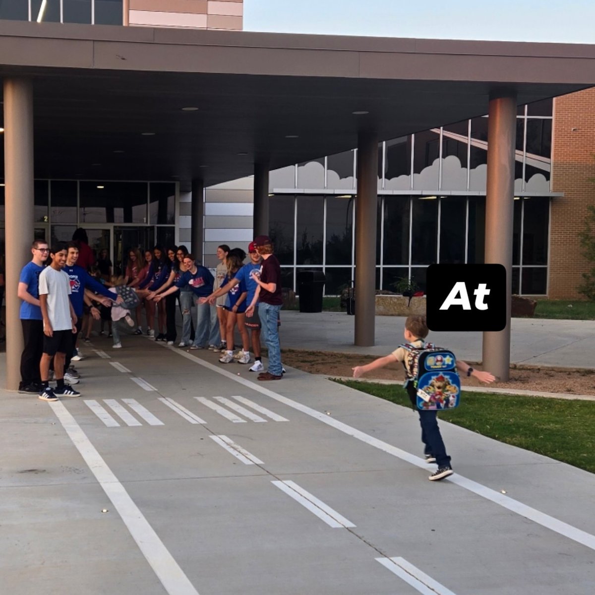coogsxctf's tweet image. Thank you Dyess Elementary for having us!!!!
#OTOF