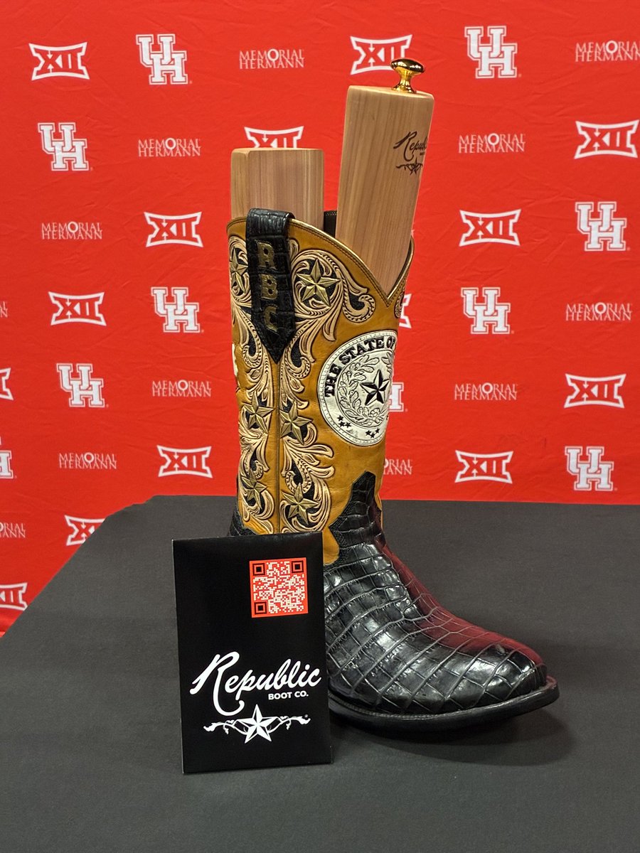 Joseph Duarte (@joseph_duarte) on Twitter photo Republic Boot Co. is the sponsor for Houston’s season opener against Stephen F. Austin
<a href="/RepublicbootCo/">Republic Boot Co.</a> Republic Boot Co. is the sponsor for Houston’s season opener against Stephen F. Austin
<a href="/RepublicbootCo/">Republic Boot Co.</a>