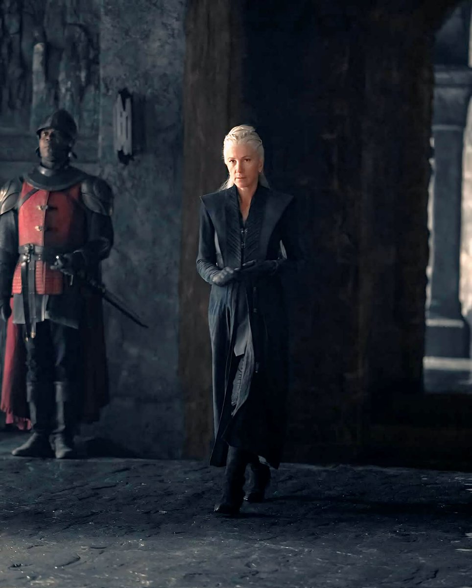 NEW STILL || Nova Still da Rhaenys Targaryen interpretada por Eve Best na segunda temporadade #houseofthedragon 🔥🖤

                    instagram.com/p/DNyPT8L2gYe/…