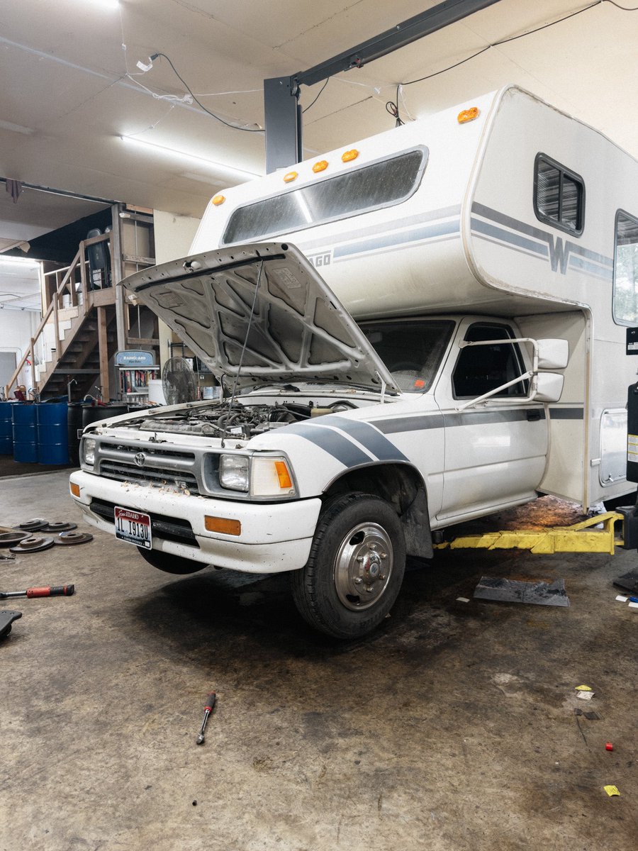 ErberAuto's tweet image. Monday morning at the shop